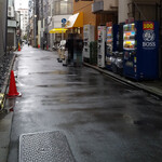 ラーメン二郎 - ここからだ！