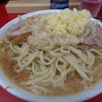 ラーメン二郎 - 野菜は抜きましたが...