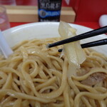 ラーメン二郎 - これを合間に食べて味変