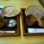 Teuchi Soba Fuurin - ◆主人は「田舎蕎麦(880円：税込）」、どうせ主人がお蕎麦2枚食べるだろうと「小そば（並粉そば）＋玉子丼(880円：税込）」を。 結構お蕎麦の色が違います。