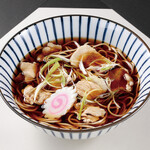 げたや蕎麦 - 肉そば