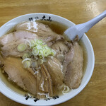 青竹手打ちラーメン 麺や 大山 - チャーシューめん　　864円+税