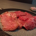 Ginza Yakiniku Sarondo Eijingu Bi-Fu - 