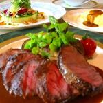 蜂の子 - プチ・ディナー(¥4500のコース料理)