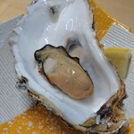Raibu kicchinemujei shokudou - 焼牡蠣