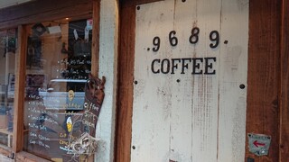 THE BEANS ROASTER 9689coffee - 店舗外観