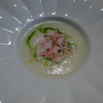 ビストロ ダイア - 静岡県産新玉ねぎのポタージュ鳥取県産ズワイガニと共に