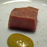 レンゲ - 牛タンの塩釜蒸し