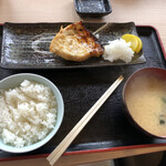 魚と肴 とおるの台所 - カジキの西京焼定食