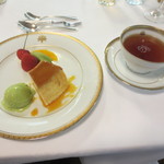 メインダイニングルーム - 紅茶と共に。。。