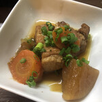 居喰処 光 - 2020/10/09
      日替り 野菜炒め定食 500円
      ✳︎小鉢は角煮