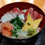 庄や - 【2020.10.9(金)】日替わりワンコイン丼(海鮮丼)500円
