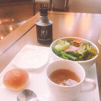 Lounge & Dining G - 