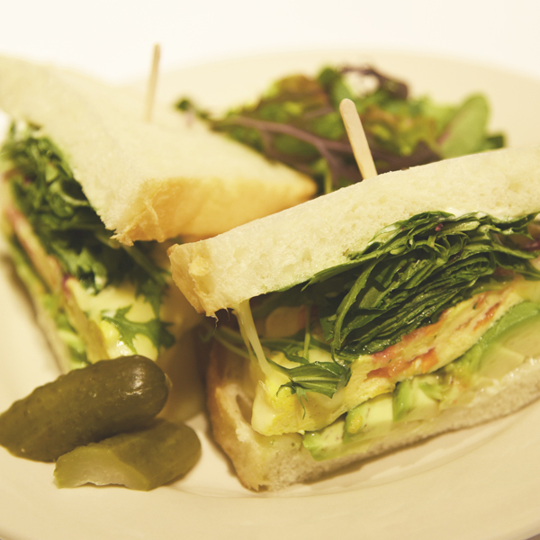 料理メニュー Urth Caffe 東急プラザ 表参道原宿店 Urth Caffe アースカフェ 明治神宮前 カフェ 食べログ