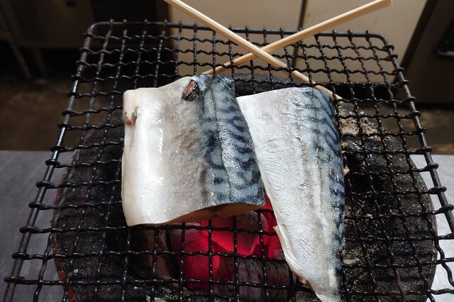 七輪焼 By Axis Green 備長炭火ホルモン焼しちりん 馬橋東口駅前店 馬橋 居酒屋 食べログ