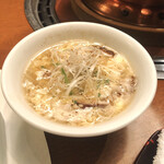 松阪牛炭火焼肉 東海亭 - 特製玉子スープ