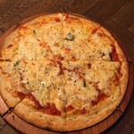 ONE on ONE - マルゲリータ (*´-`) pizza