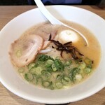 一風堂 - 玉子白丸(カタ/850円)