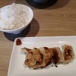 一風堂 - 餃子・ごはんセット(190円)
