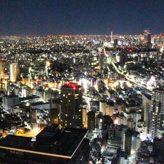 【夜景】新宿49Fは東京のランドマークを見渡せる地上200M