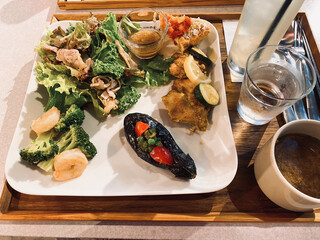有楽町でひとりランチならココ カフェも和食も人気店選 食べログまとめ 有楽町でひとりランチならココ カフェも和食も人気店選 食べログまとめ