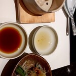 梅の花 - 豆腐シュウマイと豆腐サラダ