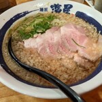 濃厚煮干しそば 麺匠 濱星 - 背脂醤油ラーメン(チャーシュートッピング)