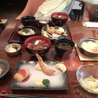 赤坂 津つ井 総本店 - 