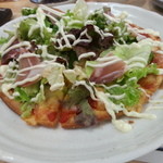 美味いもん処 手八 - 野菜だらけのピザ運動会ｗ