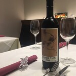 Ristorante La Soglia - イタリアワインをはじめ片浦レモンサイダー、曽我の梅酒など小田原ならではのお飲み物もご用意しております。