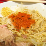 ラーメン二郎 - 一味投下～♪