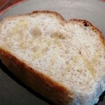 リナシメント - 自家製　焼きたてパン