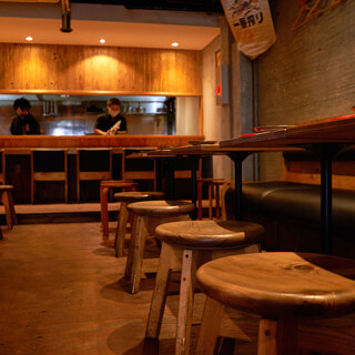 様々なシーンに対応可能な当店。昼も夜も貸切OK◎