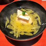 銀座 しのはら - 菊の花、アマダイ、松茸