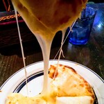 ダバ インディア - 京橋の夜にチーズがトロ～(*￣∇￣)ノ