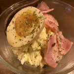 うっとり - ポテサラ炙りベーコンのせ