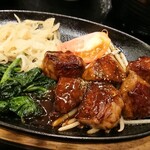 Edogiku - 肉照り焼き霜降ステーキ定食(100g)