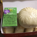 二見の豚まん - 結構な大きさです