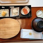 JAPAN RAIL CAFE - わっぱ飯セット（鮭・いくら）