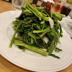 中国料理 旦 - 空芯菜のにんにく炒め(¥900)