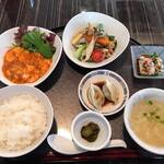 中国料理 竜苑 - 