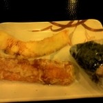 丸亀製麺 - ちくわ　と　いか　と　いかとしめじの佃煮入りおにぎり