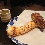 禅紫 - 巨大松茸