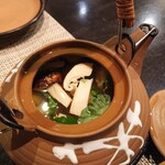 禅紫 - 松茸土瓶蒸し