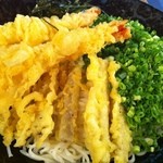 うどん　そば　今泉 - 冷やしぶっかけ（細うどん 海老天・ごぼう天）900円♪