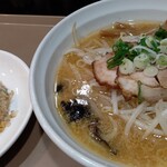 ラーメン屋 福八 - 