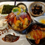 夢処 漁師めし 雑魚や - まじ贅沢飯 1600円