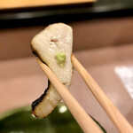 鮨処 多田 - 焼物 鰆 塩パラ山葵 リフト