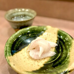 鮨処 多田 - 穴子 刺身と天穏 無濾過純米 生もとにごり