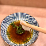 鮨処 多田 - 穴子 刺身をポン酢で